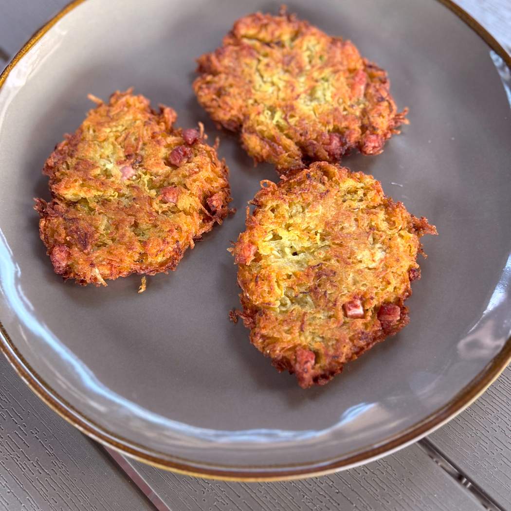 Bramboráčky s mrkví a cuketou