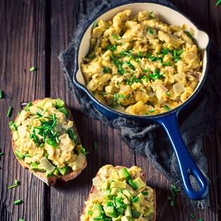 Recipe preview Scrambled eggs with avocado