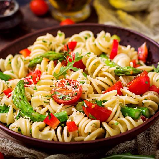 Anteprima ricetta Pasta con asparagi e pomodorini