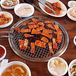 Previsualización de la receta Panceta de cerdo marinada a la barbacoa coreana