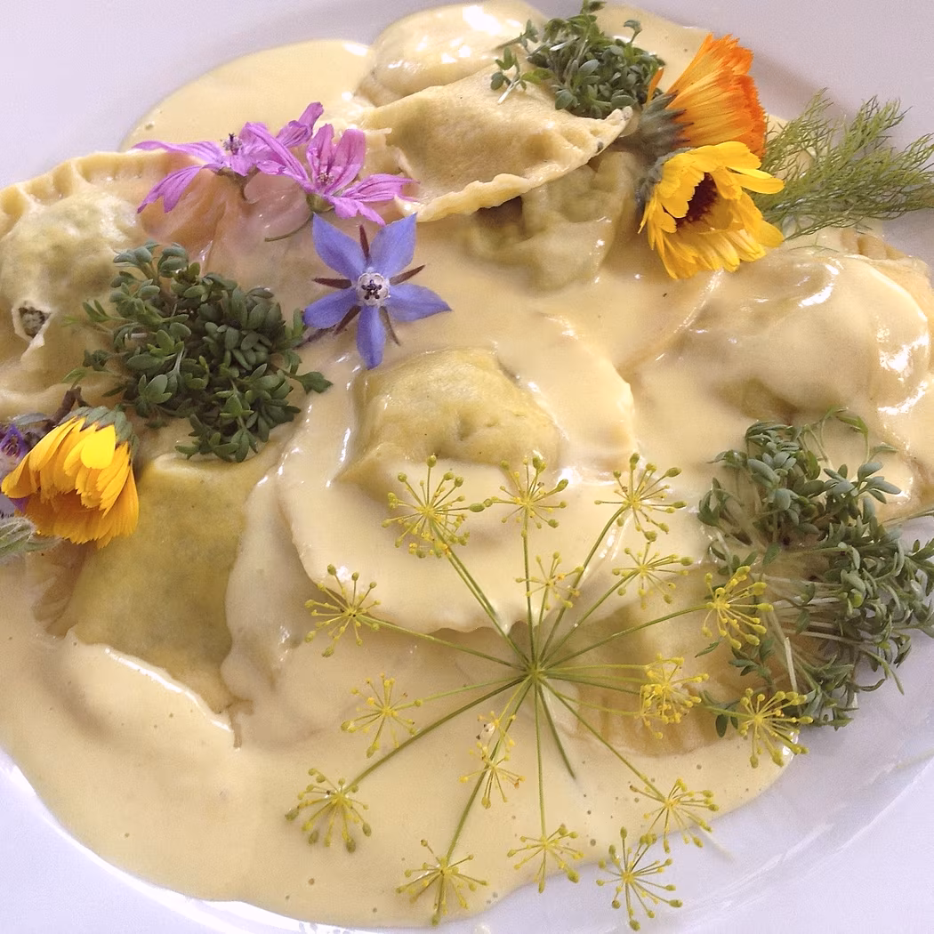 Sos serowy do ravioli - przepis
