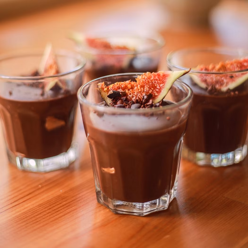 Surowy pudding czekoladowy