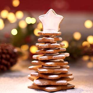 Recipe preview How to make a homemade gingerbread Christmas tree?