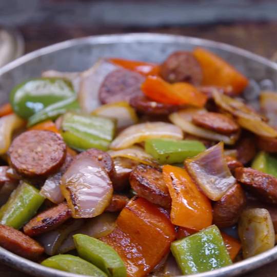 Anteprima ricetta Salsiccia in padella