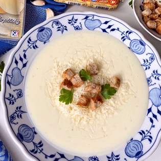 Voorvertoning van recept Kaassoep met croutons