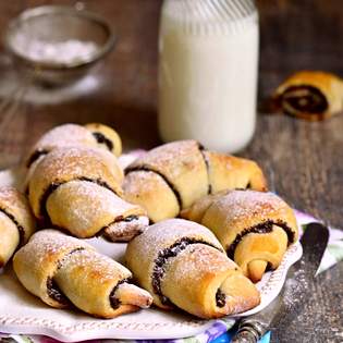 Recipe preview Poppy seed rolls