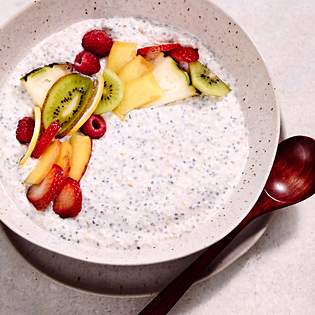 Recipe preview Overnight Oats with Summer Fruit