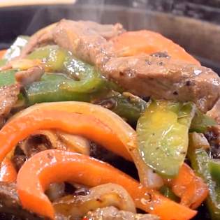 Recipe preview How to make homemade sizzling steak?