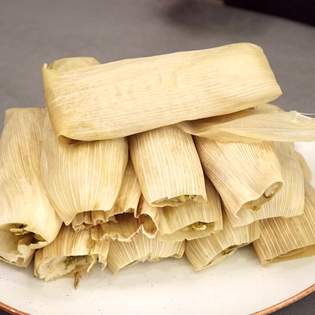 Recipe preview Mexican chicken tamales with salsa verde recipe