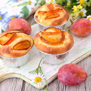 Recipe preview Plum muffins