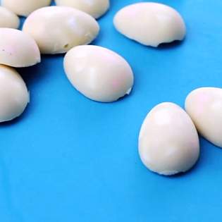 Recipe preview Easy homemade Marshmallow Easter Eggs