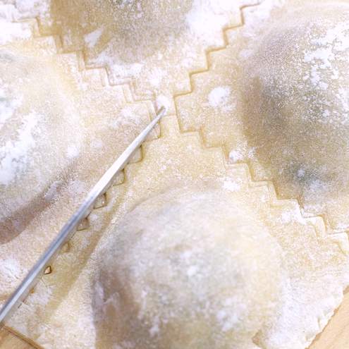 Ravioli plněné masem - krok přípravy 1