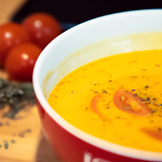 Previsualización de la receta Receta de sopa de tomate como de la abuela al estilo andaluz con Thermomix