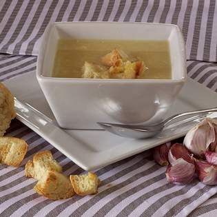 Recipe preview Exquisite Garlic Soup Thermomix