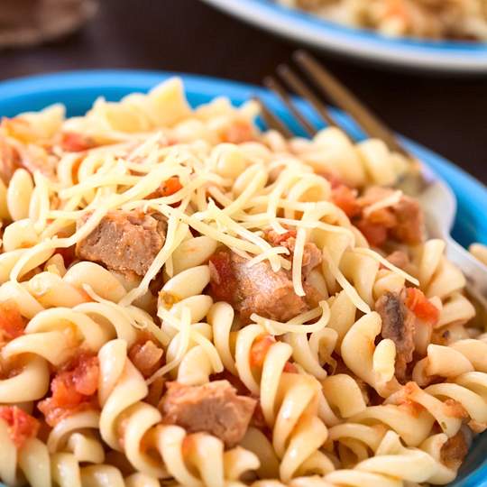 Anteprima ricetta Pasta con tonno e pomodori