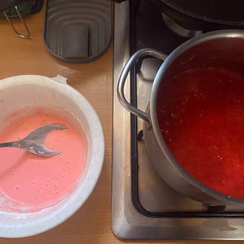 Torta senza glutine con fragole - procedimento 1