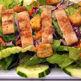 Recipe preview Hot Crunchy Spicy Chicken Salad