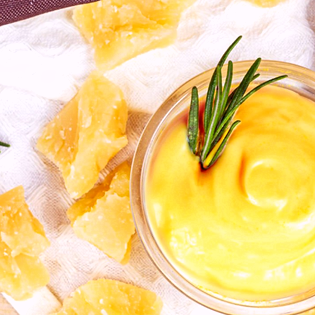 Recipe preview Creamy cheese sauce with processed cheese