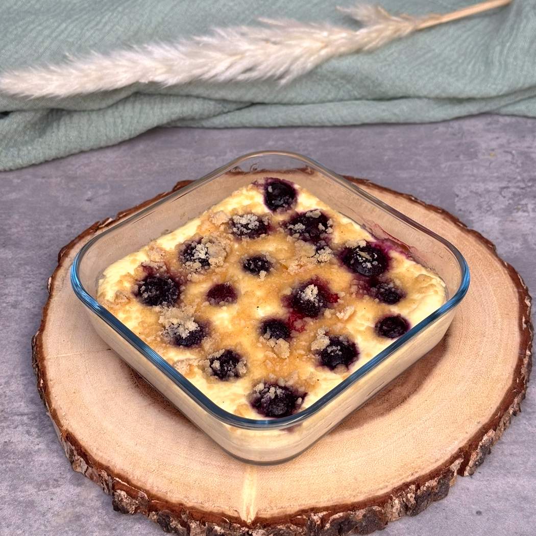 Zapečený skyr s borůvkami ve cheesecake stylu