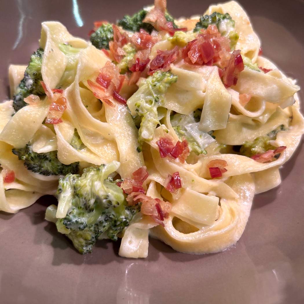 Těstoviny s brokolicí