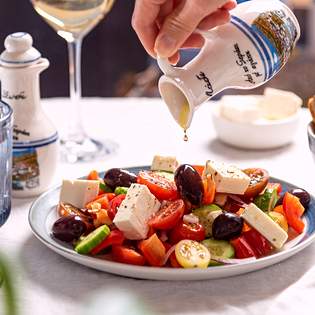 Laktosefreier Bauernsalat mit Schafskäse Rezept” Rezeptvorschau