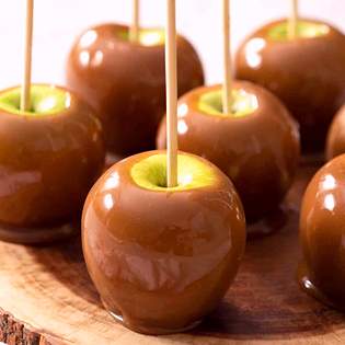 Recipe preview Easy and quick Halloween caramel apple recipe