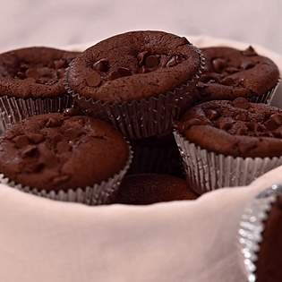 Recipe preview Easy Peasy Chocolate Chip Mini Muffins