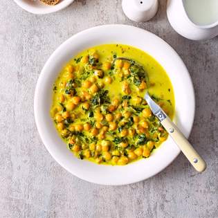 Kichererbsensuppe mit Sahne und Spinat - Rezeptvorschau