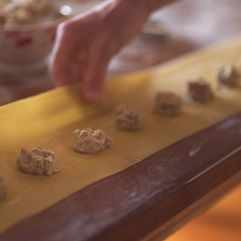Ravioli fatti in casa ripieno - procedimento 1