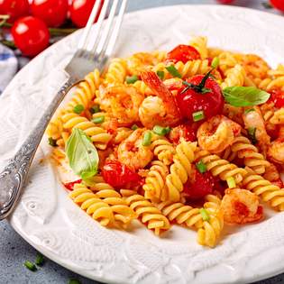 Recipe preview Pasta with shrimps in tomato sauce