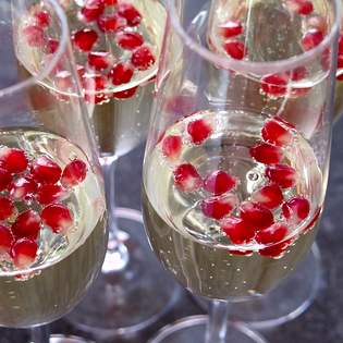 Recipe preview How to make Classic Champagne Cocktail