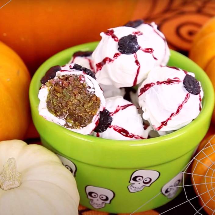 Ricetta sana e facile dei dolcetti per gli occhi di Halloween