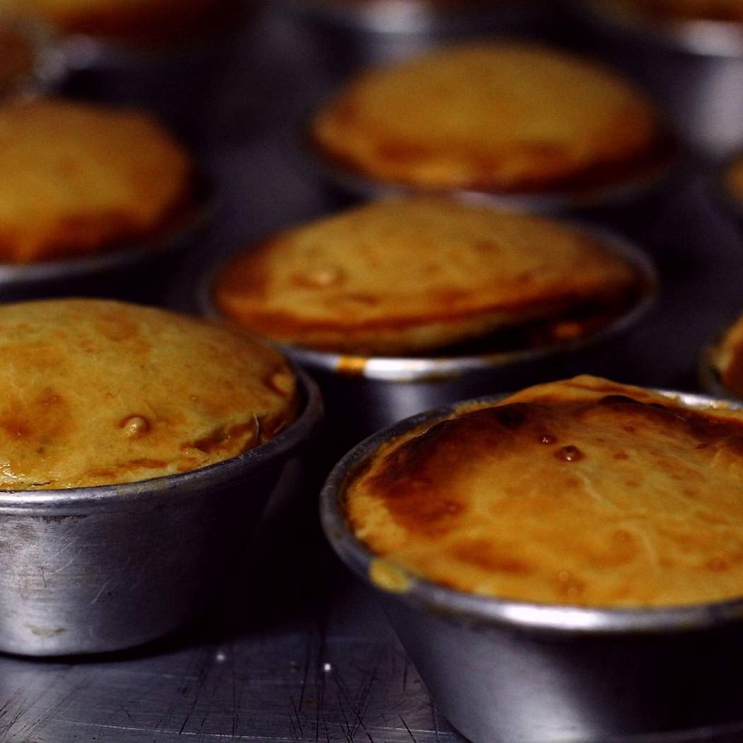 Hagyományos klasszikus ausztrál marhahúsos pite