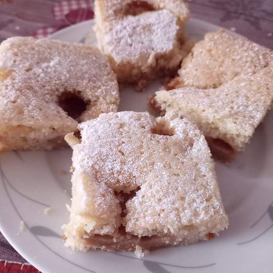 Náhľad receptu Šťavnatá bublanina s pudingom