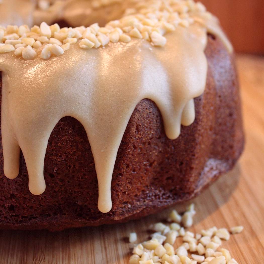 Dekadens karamellás iszaptorta karamellás ganache-val