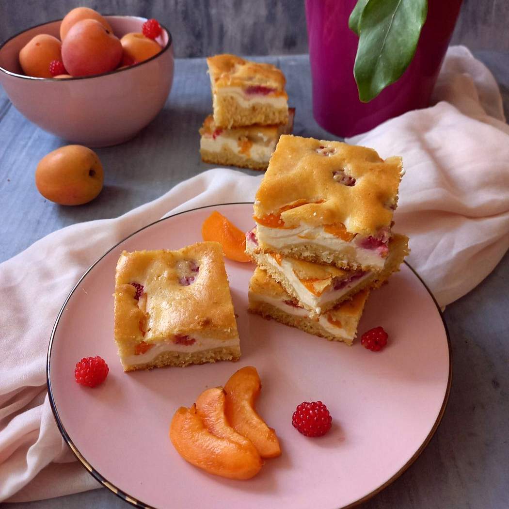 Torta di ricotta e frutta