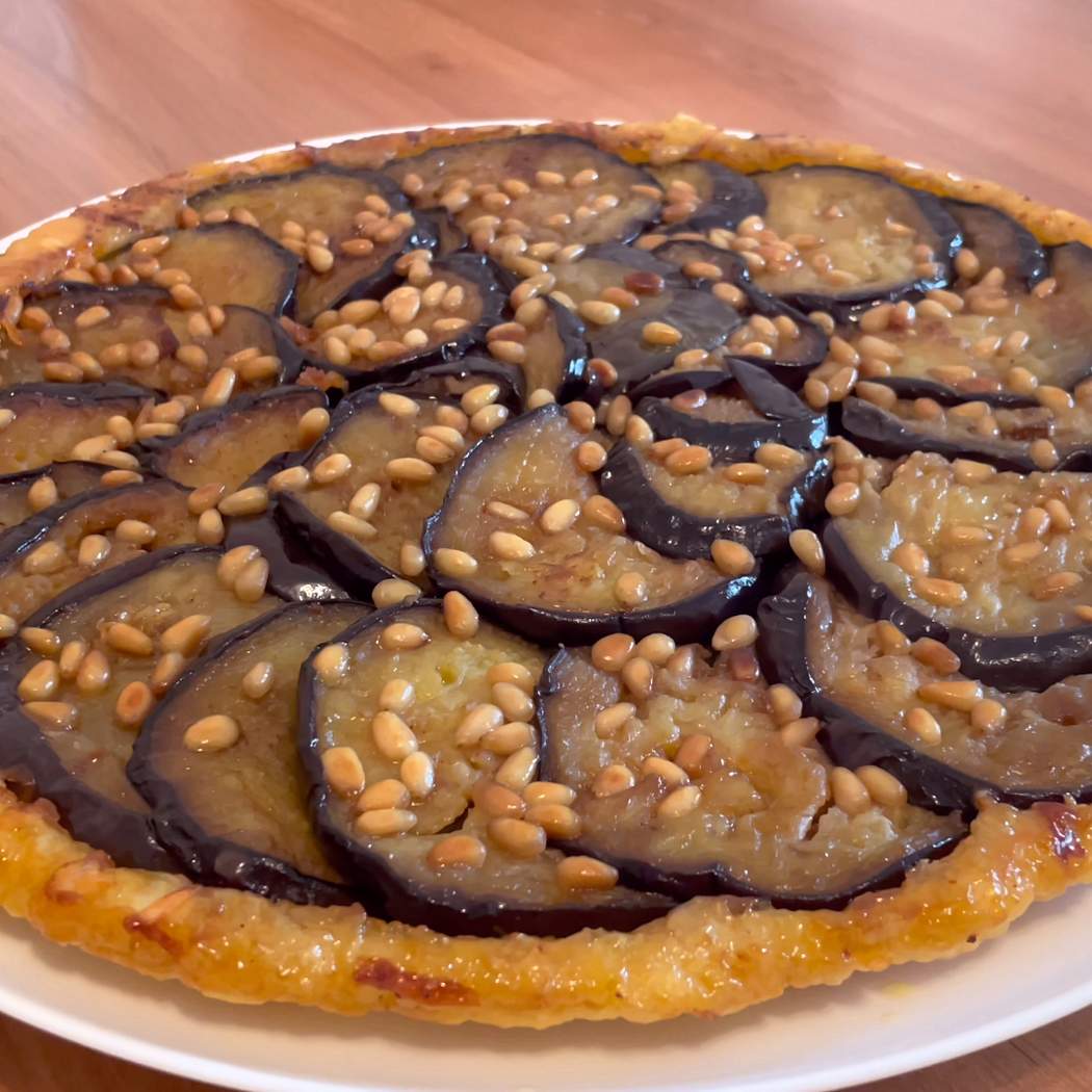 Torta salata con melanzane