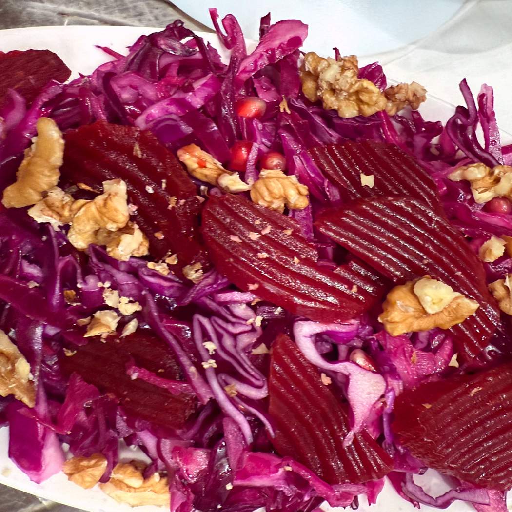 Šalát s červenou kapustou