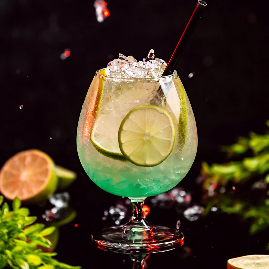 Come preparare il cocktail di melone Midori