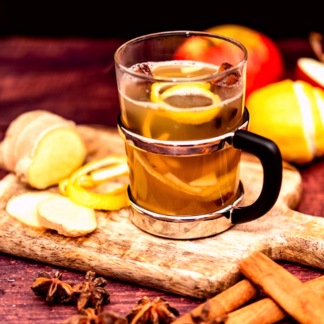 Sciroppo di zenzero e limone per il tè per il raffreddore
