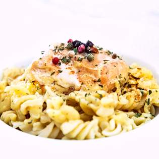 Recipe preview Pasta with smoked salmon and cream sauce