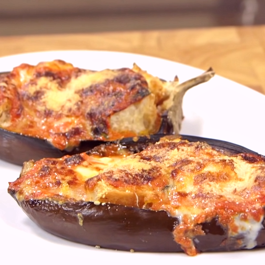 Anteprima ricetta Melanzane al forno con pomodoro e mozzarella