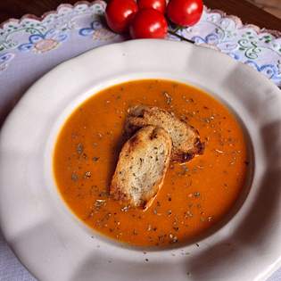 Voorvertoning van recept Tomatensoep met selderij