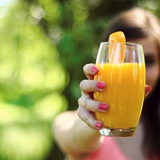 Recipe preview Yummy Homemade Old-Fashioned Orange Cordial