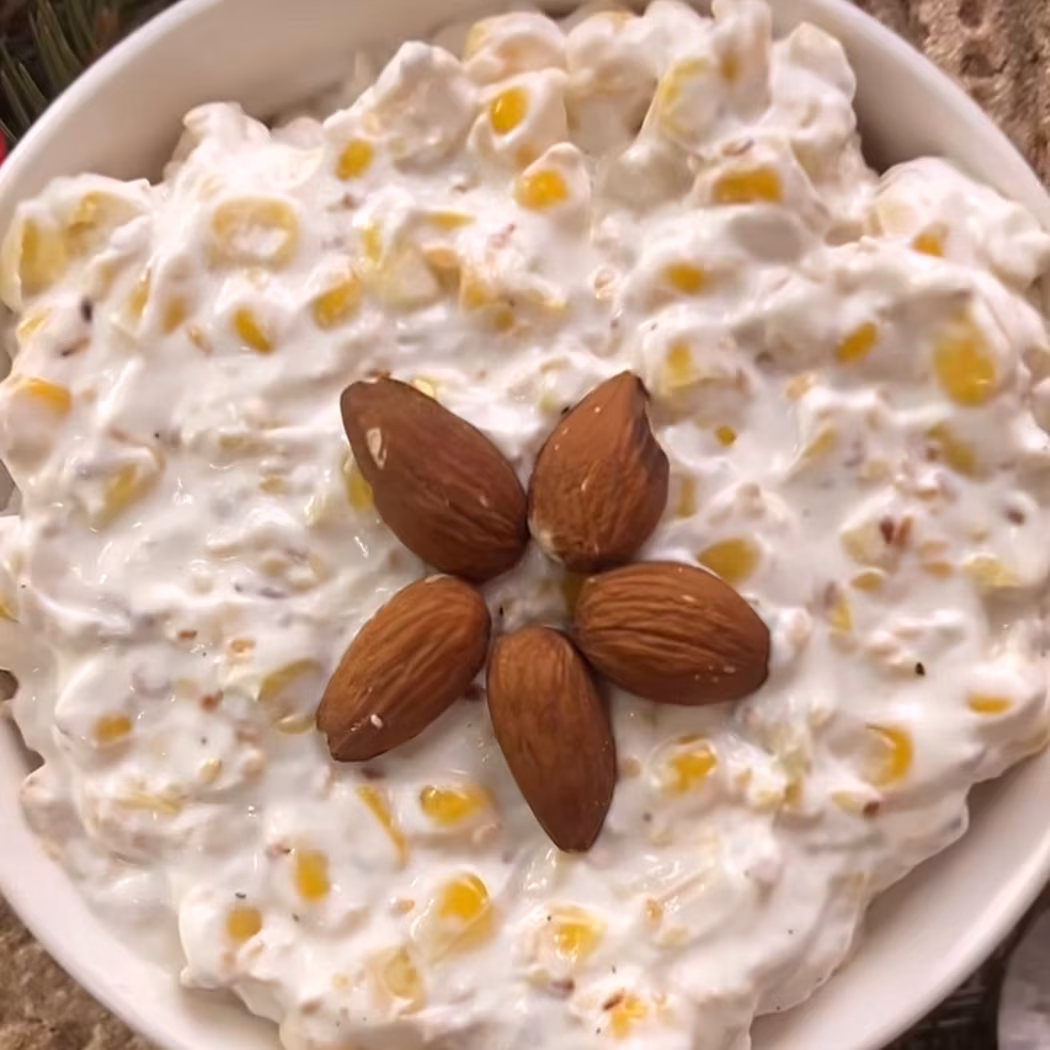 Šalát s kukzricou a sézamom