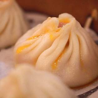 Recipe preview Filipino Steamed Pork Buns Siopao