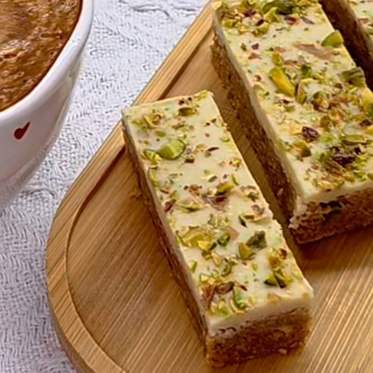 Náhľad receptu Pistáciové rezy bez pečenia