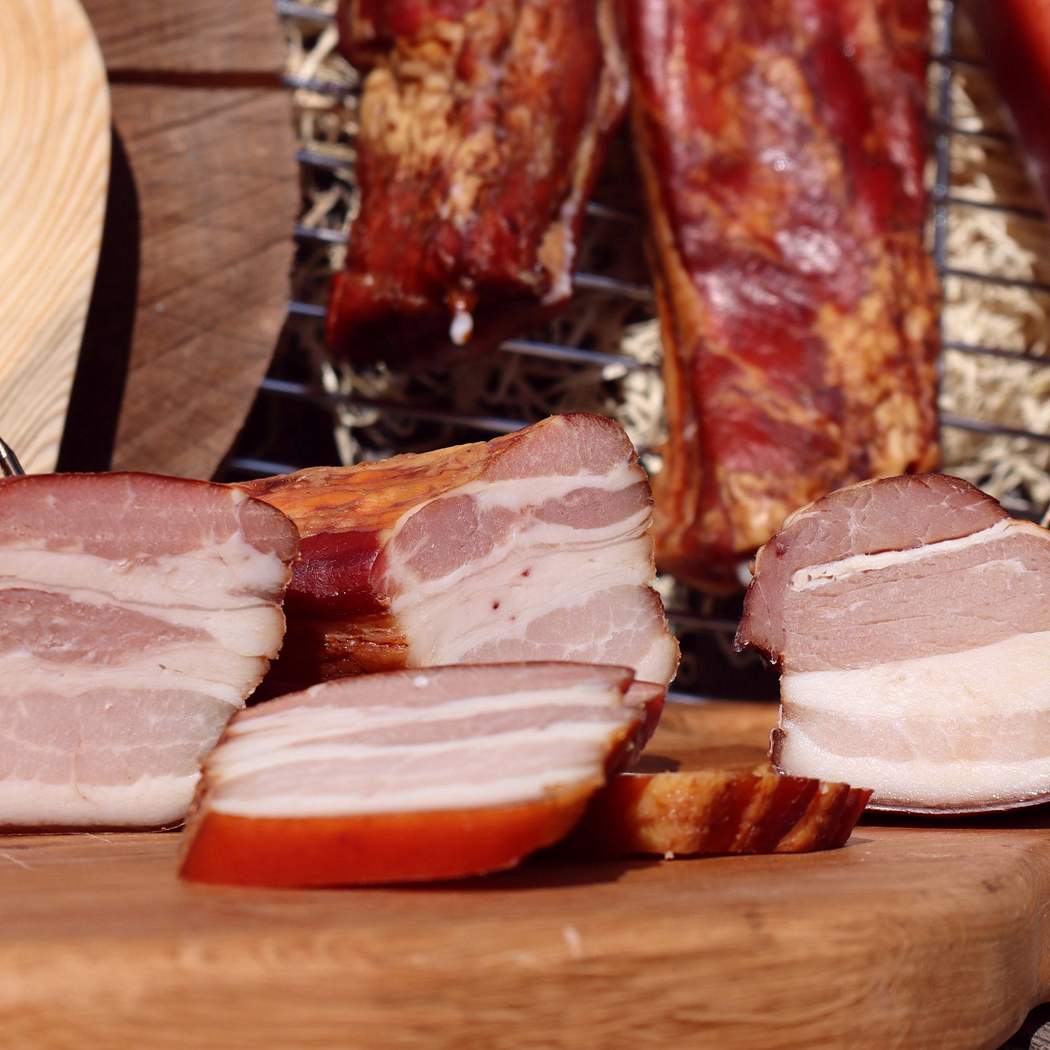 Najlepšia domáca údená slanina – takto sa robí!