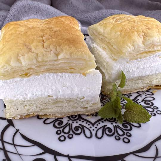 Anteprima ricetta Crema pasticcera come in pasticceria fatta con pasta sfoglia