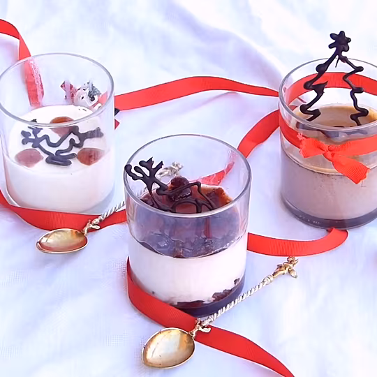 Anteprima ricetta Panna cotta natalizia